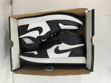 Load image into Gallery viewer, Air Jordan 1 Hi G Size 16