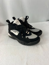 Load image into Gallery viewer, Nike Air Force Max Size 10
